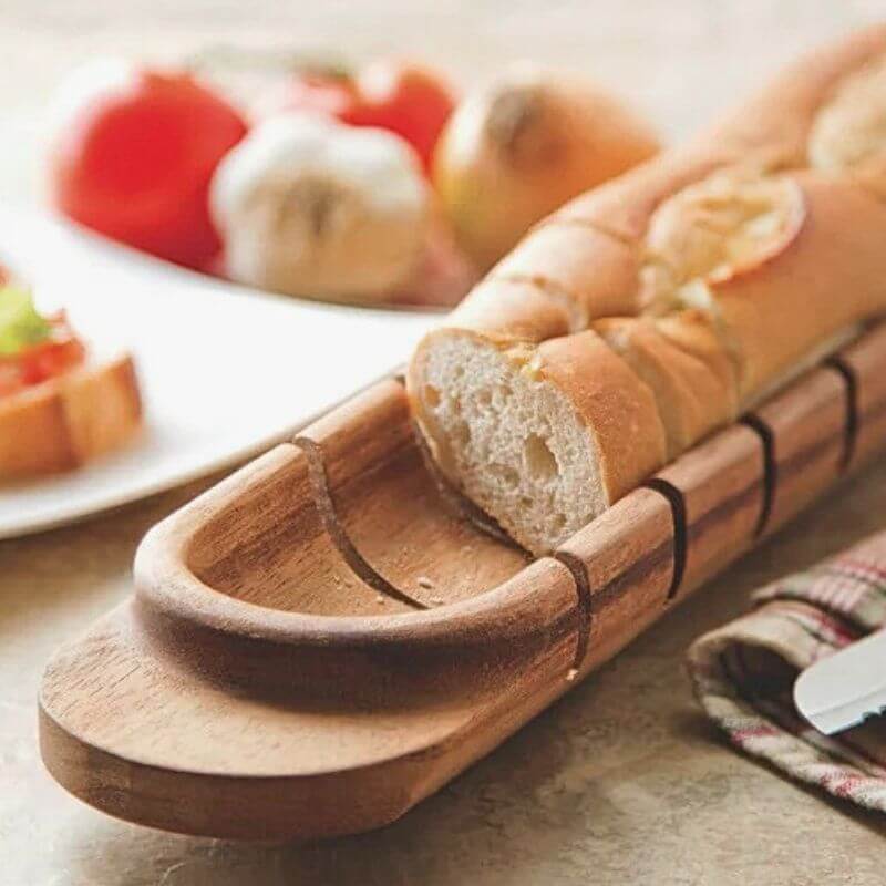 Essentials Acacia Baguette Slicer | Perfect Slice – by sophi